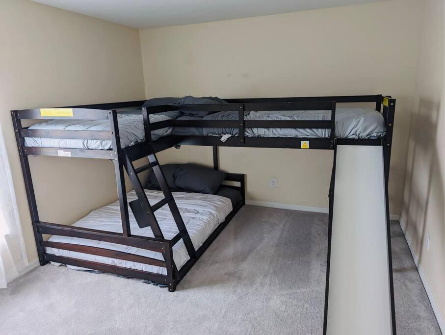Spacious Family Retreat - Pet Friendly Vero Beach Dış mekan fotoğraf