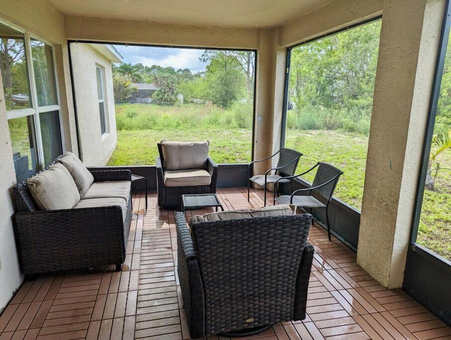 Spacious Family Retreat - Pet Friendly Vero Beach Dış mekan fotoğraf